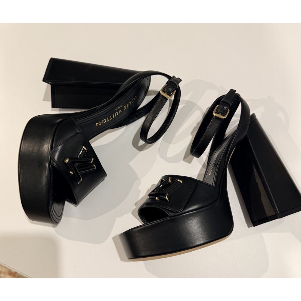 Louis Vuitton Black Leather LV logo embellished Shake Platform sandals EU 38 - Picture 9 of 16